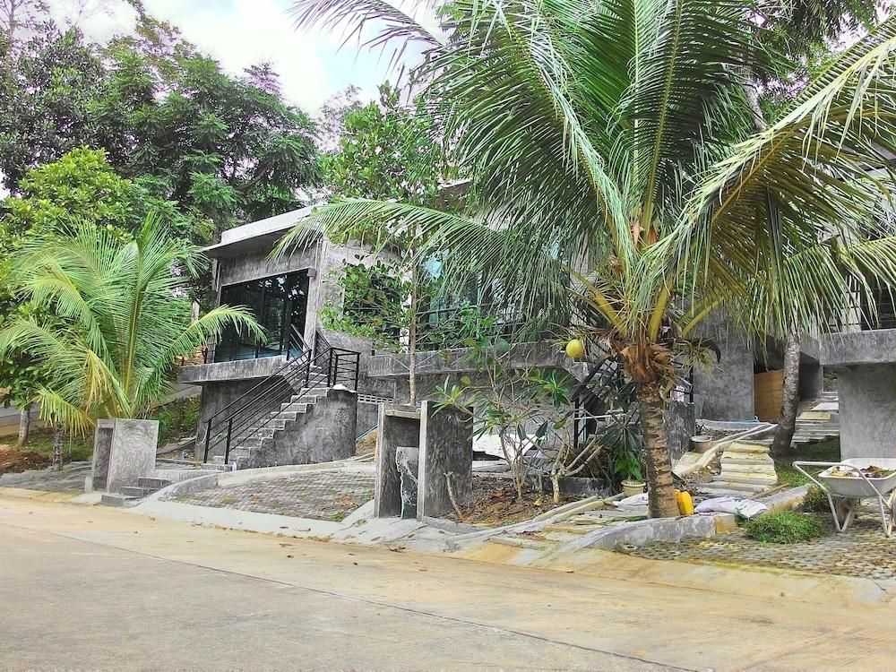 Phuchada Residence Nai Yang Beach Extérieur photo