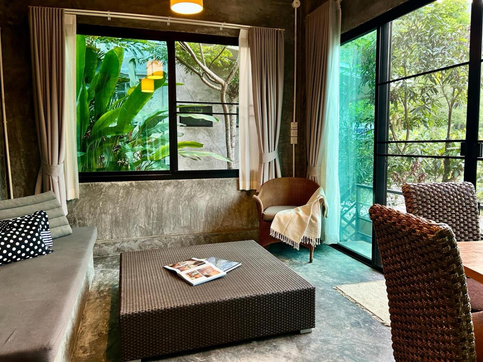 Phuchada Residence Nai Yang Beach Extérieur photo