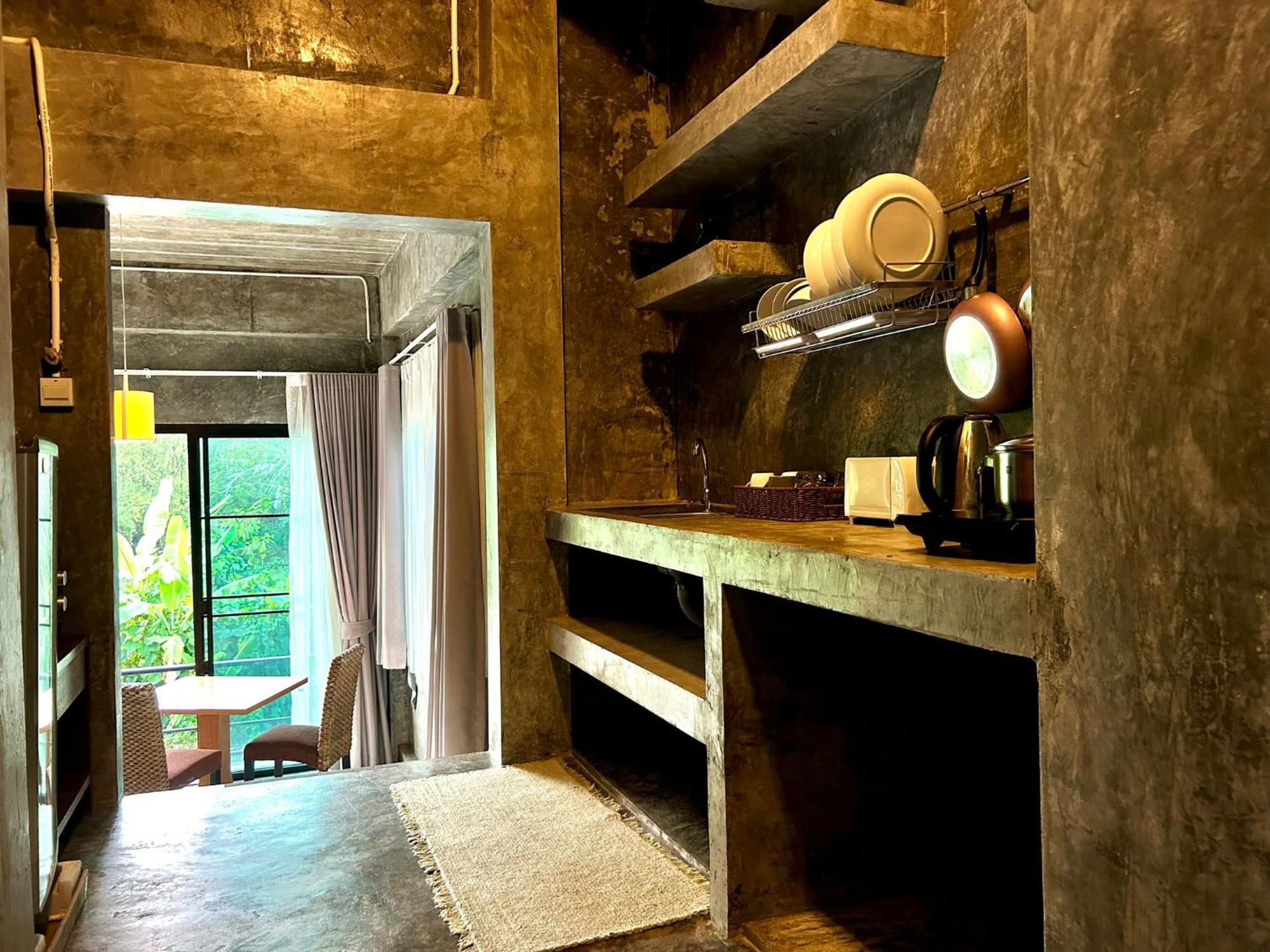 Phuchada Residence Nai Yang Beach Extérieur photo