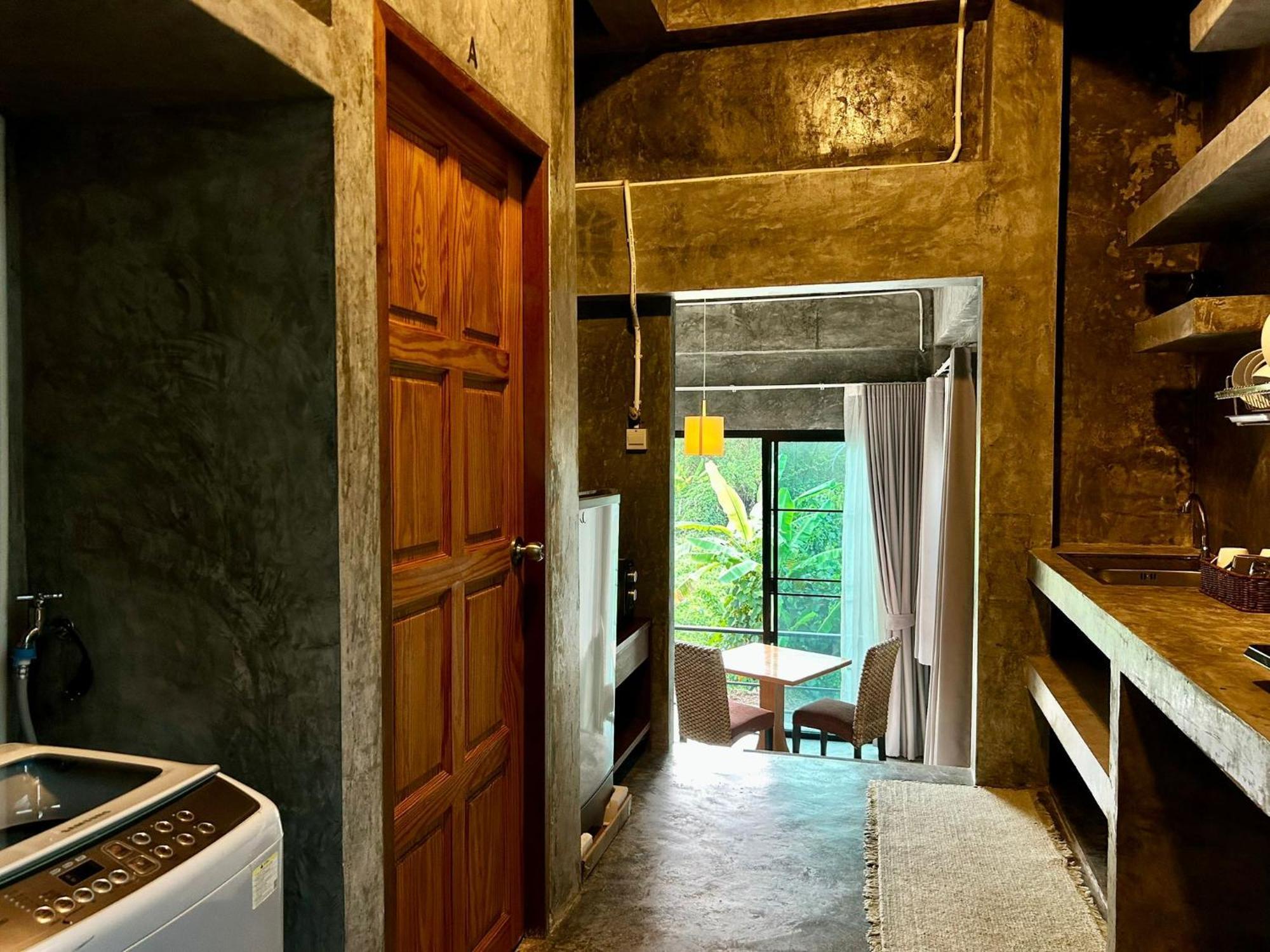Phuchada Residence Nai Yang Beach Extérieur photo