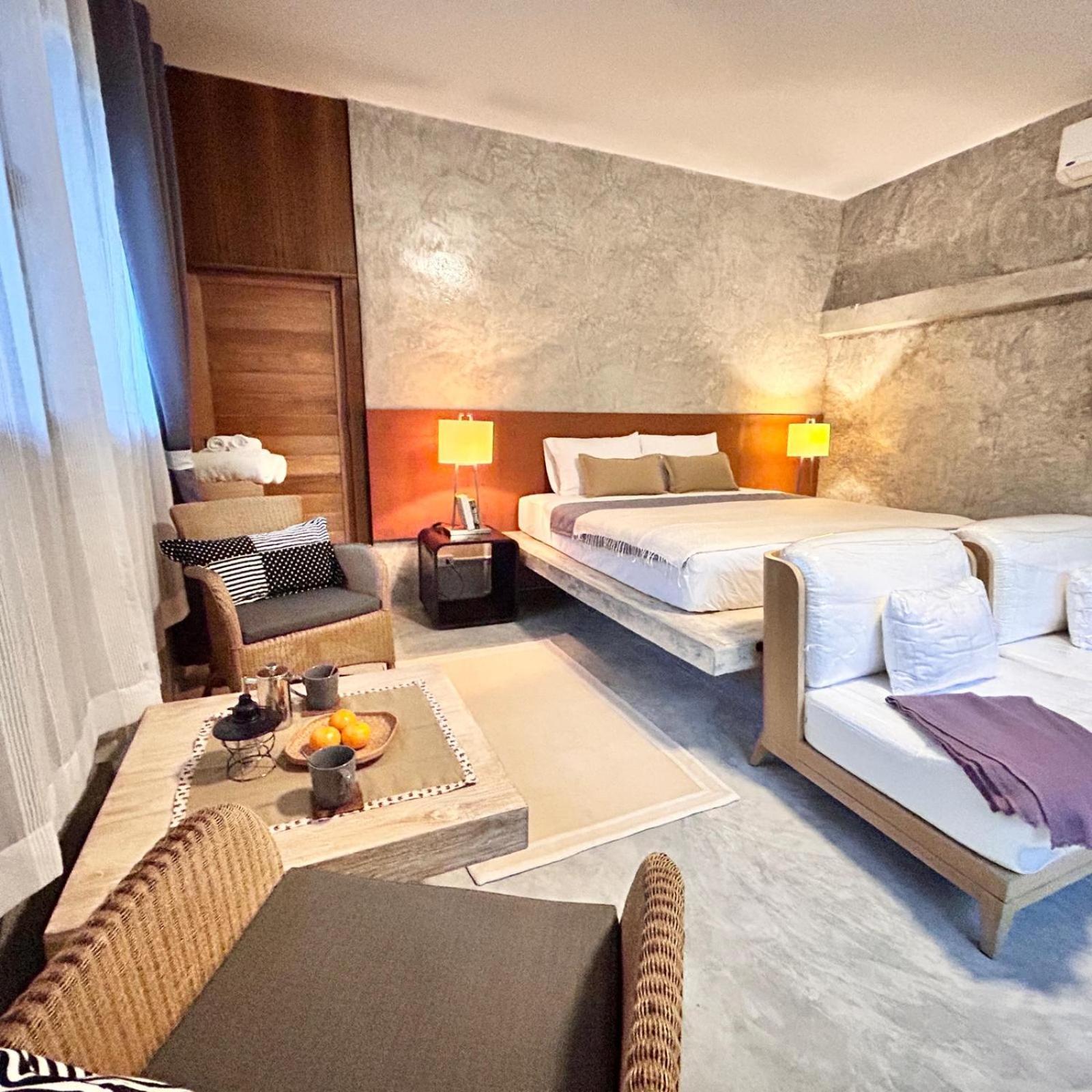 Phuchada Residence Nai Yang Beach Extérieur photo
